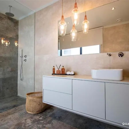 Vila With Pool Casa Sol Poente By Casaporto207