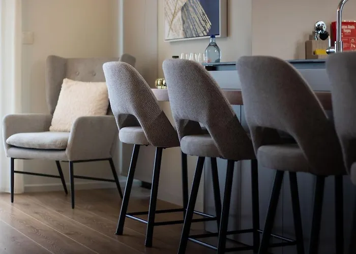 Villa With Pool - Sol Poente *