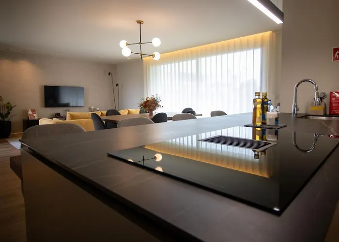 With Pool - Sol Poente *